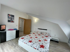 Луксозен апартамент/ Lux apartment